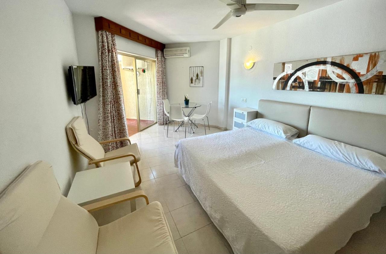 Apartamentos En Alquiler Chinasol Almuñécar Екстериор снимка